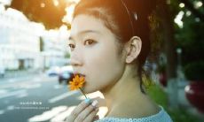 可以尝试这样改写：无论你做何决定，都难免遗憾，并留下后悔的余地