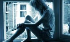 一些能够深深刺痛心灵、让人心生悲痛伤感的人生句子