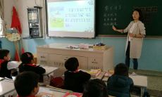 探讨如何用具有感召力的句子表达对老师的赞美、教育和感恩之情