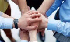 激励团队正能量，激发合作与创新的激励性语句