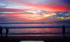 经典唯美句子手机屏保：美丽诗句、哲理名言、励志格言，让你的手机变得更加诗意盎然！