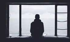 女友因我的行为而感到失望，我想挽回她的信任！