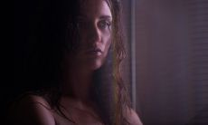 时光如梭情缘匆匆：反思爱情短暂的郁闷心境