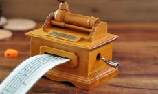 以动听的旋律展现的美妙语句：探寻音乐中的诗意雅韵