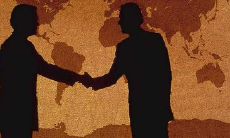 发掘合作力量的句子：如何恰当运用合作策略来增强商业成功的潜能？