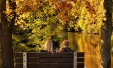 如何在天气转凉时发送更具温度的问候短信？