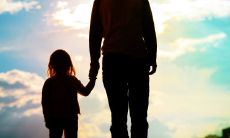 一些关于感恩与孝顺的珍贵句子，凝聚着人生智慧与人情温情