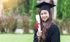 让毕业留言变得更有文艺气息：推荐一些干净、短句的毕业文案