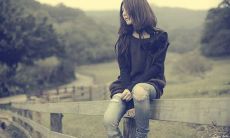 引起人们沉重悲伤的句子，让人万般难过