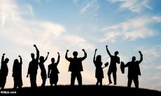 如何喊出最有气势、最霸气的团结口号？