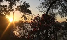 情侣之间互动互动，轻松缓解压力，增进关系的十分生动有趣的游戏分享！