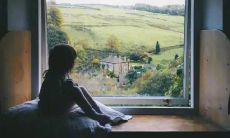 分享一些让人心痛的伤感句子，表达内心的情感和痛苦