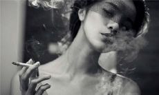 经改格式后的卷烟广告宣传语：品质生活，品尝烟草的香气——感受每一根经过精心调制的香气，呼吸每一口优雅流畅的烟气，享受属于你独有的珍贵烟草时刻。我们的卷烟品牌致力于创造更高品质的烟草体验，为你打开心灵之门，畅游高品质生活的无限可能！