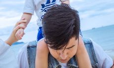 表达对于父亲的失望之情的一些可能包含情感、经历和观念的长句子