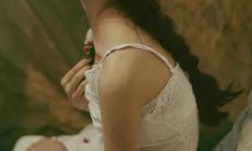 令人感到心痛的句子，一旦触碰就难以释怀