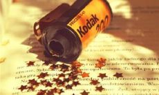 一组情感煎熬的、打动人心的小句子，抒发内心的心碎和苦痛