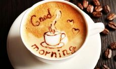 一些让你感到开心且表达爱意的句子： "喜爱之情洋溢的言简意赅句"