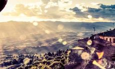 让孩子每一天都充满欢乐与快乐的秘诀：赐以温馨的话语，为其带来欢笑与愉悦