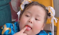 有趣且滑稽的年节沙雕文案，适合在春节期间分享和传播