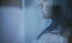 让你丧到极致的绝望文案：如何在灰暗世界中找到一线希望？