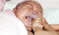 如何在庆祝新生儿宝宝的同时得到朋友的慷慨大礼：生宝宝朋友赠送红包的妙招