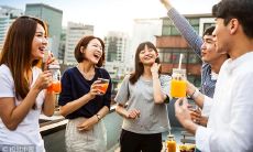 精选唯美友谊句子，感怀那一份深厚、相互信任且无尽情谊的珍贵友谊