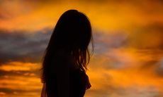 一些表达思念之情的震撼句子，让你心驰神往，感受思念之痛