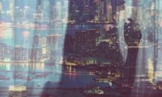 经历分手后，感受到内心深处的痛楚，不禁想要吐露对这段感情的伤痛，倾诉悲伤的心情