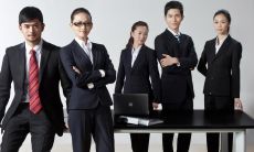 如何创建一个短而霸气的销售团队口号？