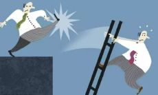 感受到被解雇时的心情描述：失业的沮丧、绝望以及深陷无助感的心理体验