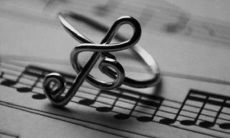 呼唤四月告别，迎接五月美好的正面态度心情分享