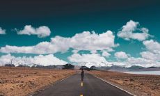 探讨亲情逐渐减淡的现象及其可能的成因和解决方案