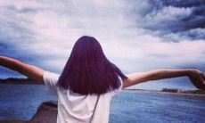 一系列让你嘴角上扬、心情愉悦的幽默话语和搞笑句子