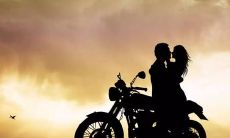 回顾过去，深爱不留遗憾的豁达话语