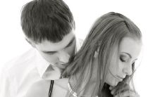 带有深深哀伤和悲痛的凄凉句子