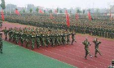 四班精神的独特之处——独具匠心的押韵口号