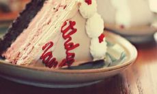 用感人的句子表达对母亲的感激之情，感恩母亲献身奉献的无私亲情 – A collection of heartfelt phrases expressing gratitude to mothers for their selfless devotion and unconditional love