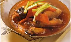 包含各种类型的锅的广告语大全，包括不锈钢锅、铸铁锅、炒锅、煮锅、蒸锅等，涵盖品牌和非品牌之间的各种广告语！