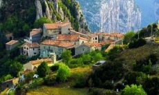 四句韵脚押韵保险口号，霸气十足PK一番