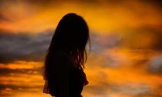 在人生中必须舍弃的事情上所得到的感悟句子：为了获得更好的未来，需要在现在牺牲一些东西