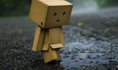 深情而富有感情色彩的爱情句子，描述了无数人在爱情路上所经历的伤痛和落寞之情