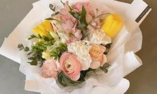 让我们共同挥洒汗水，迎接胜利的光辉——霸气16字运动会口号