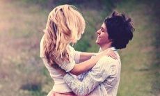 用于庆祝情人节活动的美丽而触动人心的祝福英文句子